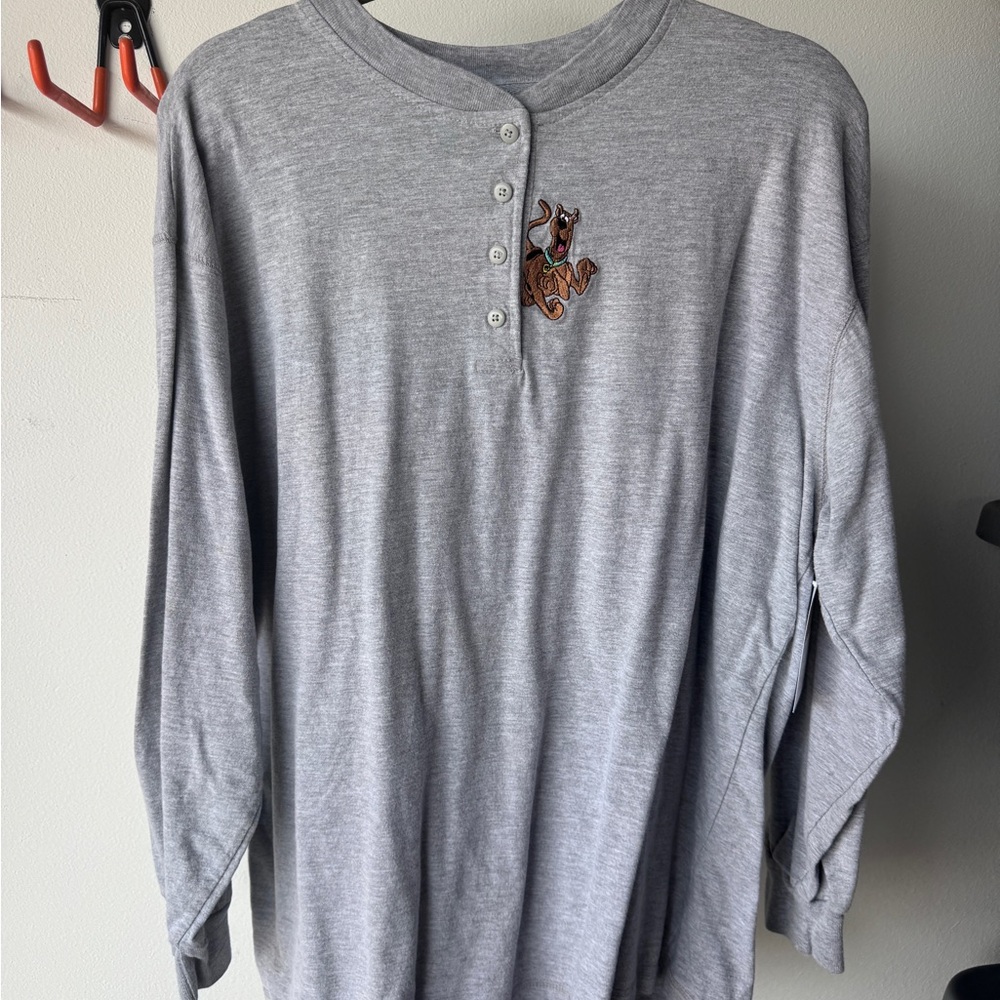 Scooby Doo Gray Long Sleeve Henley
